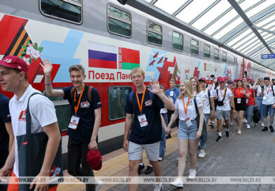 Пассажиры “Поезда Памяти” высадились в молодежной столице Беларуси – Витебске
